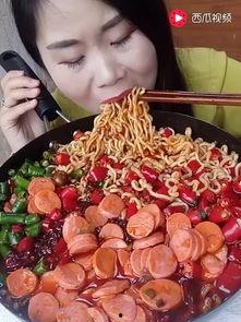 国产泡面测评视频,口感与创意的碰撞，揭秘哪一款是你的心头好？
